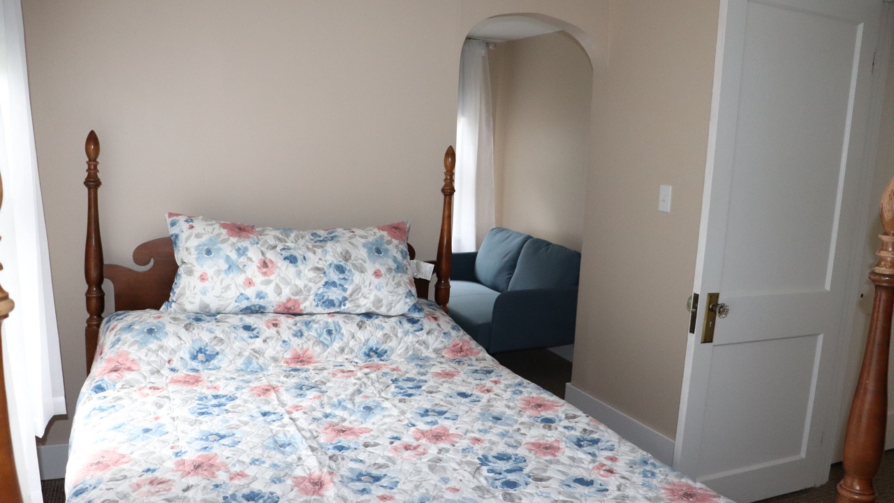 Photo of Bedroom in Marble