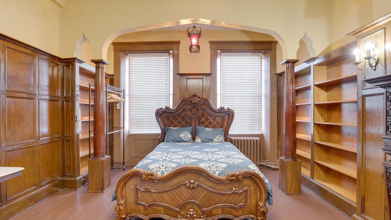 Photo of Bedroom in Mount Vernon