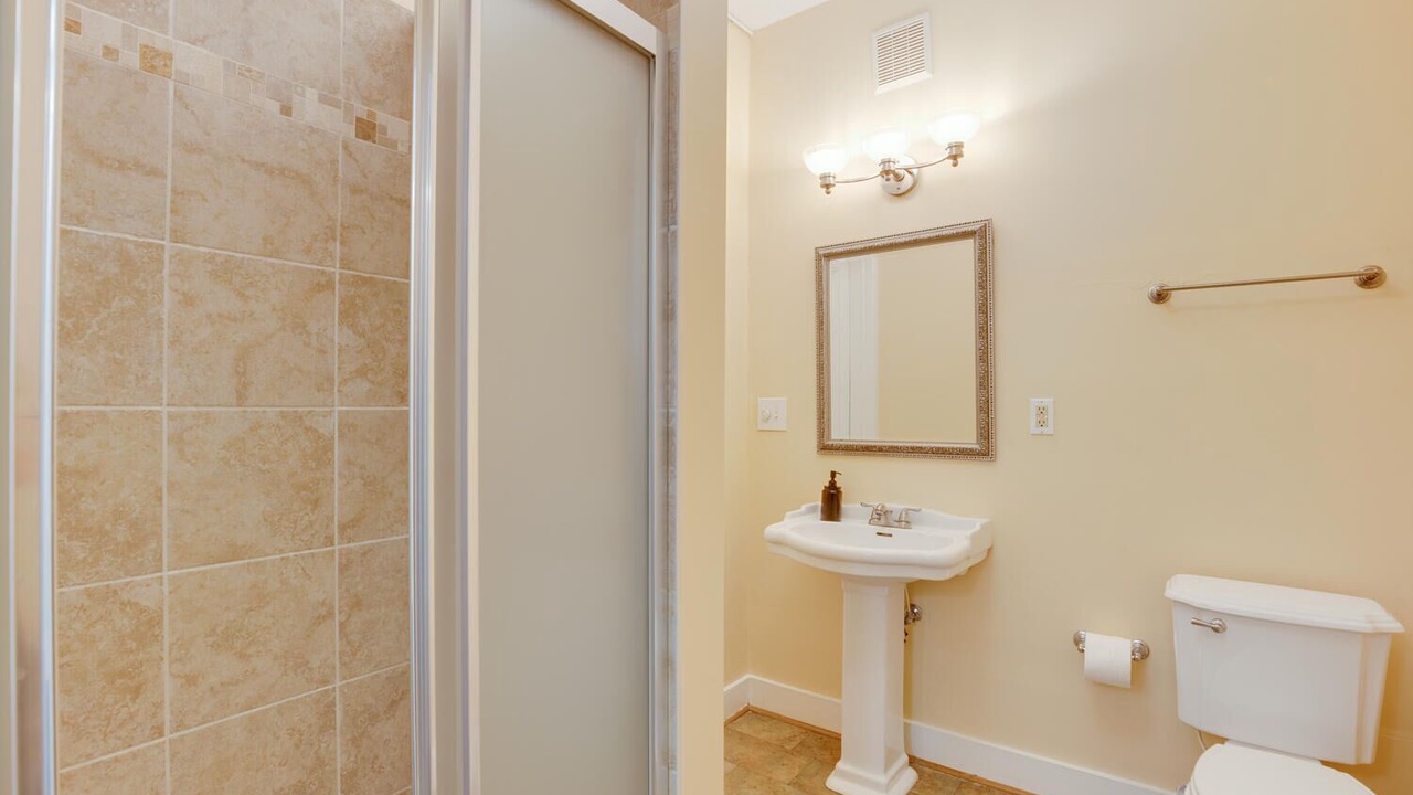 Photo of Bathroom in Mount Vernon