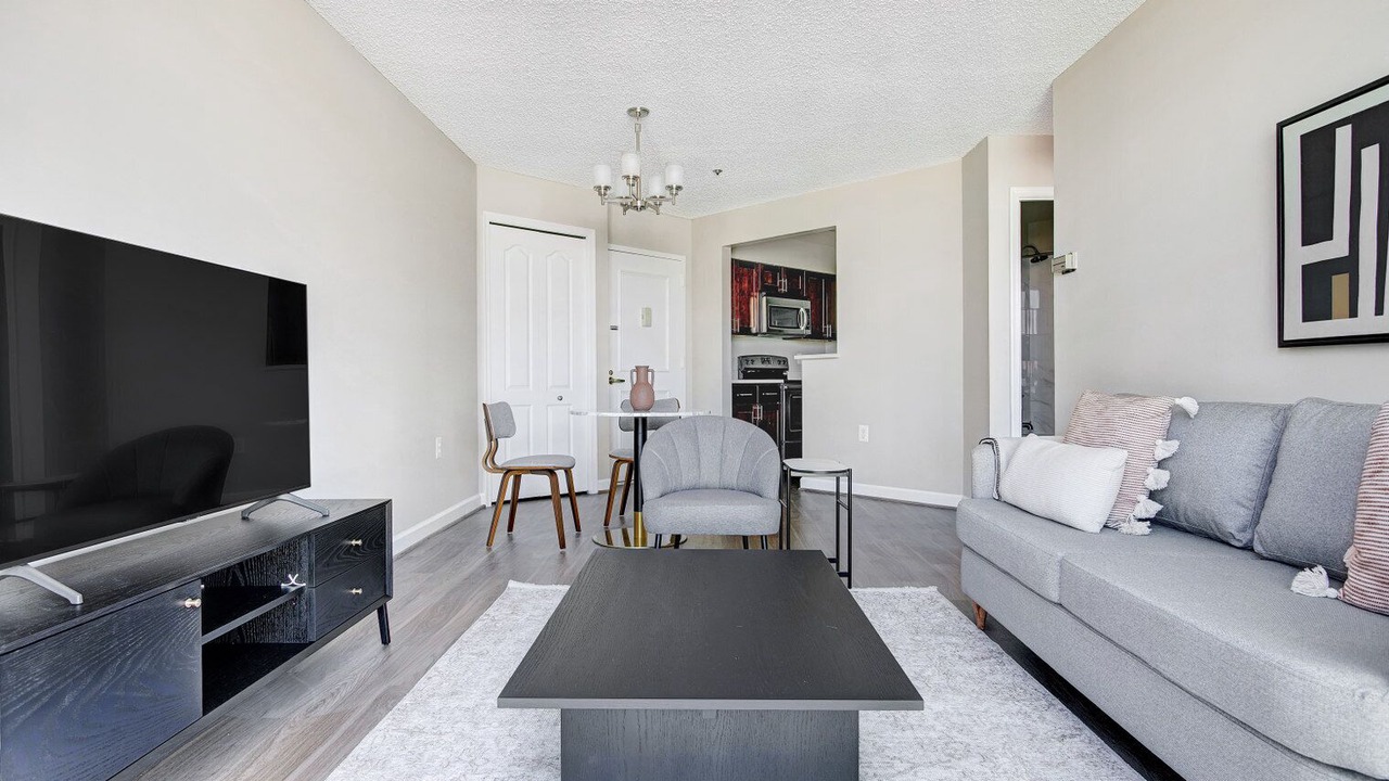 Photo of Livingroom in Connecticut Ave - K Street