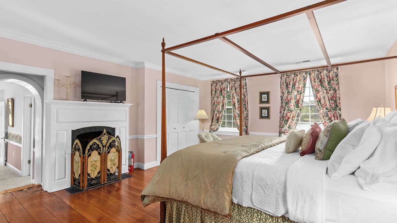 Photo of Bedroom in Oxford