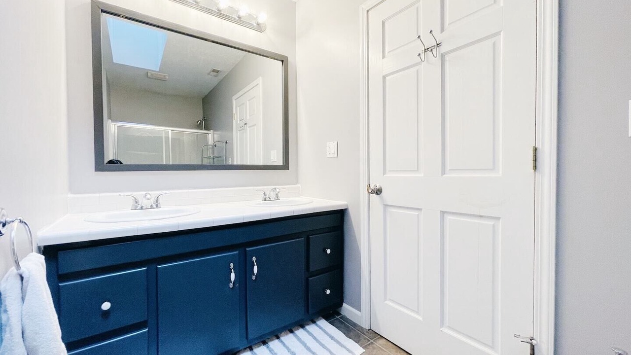 Photo of Bathroom in Ohio City