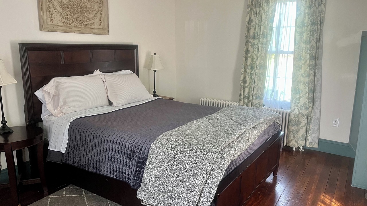 Photo of Bedroom in Ono