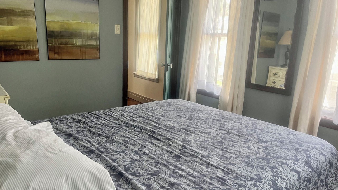 Photo of Bedroom in Ono