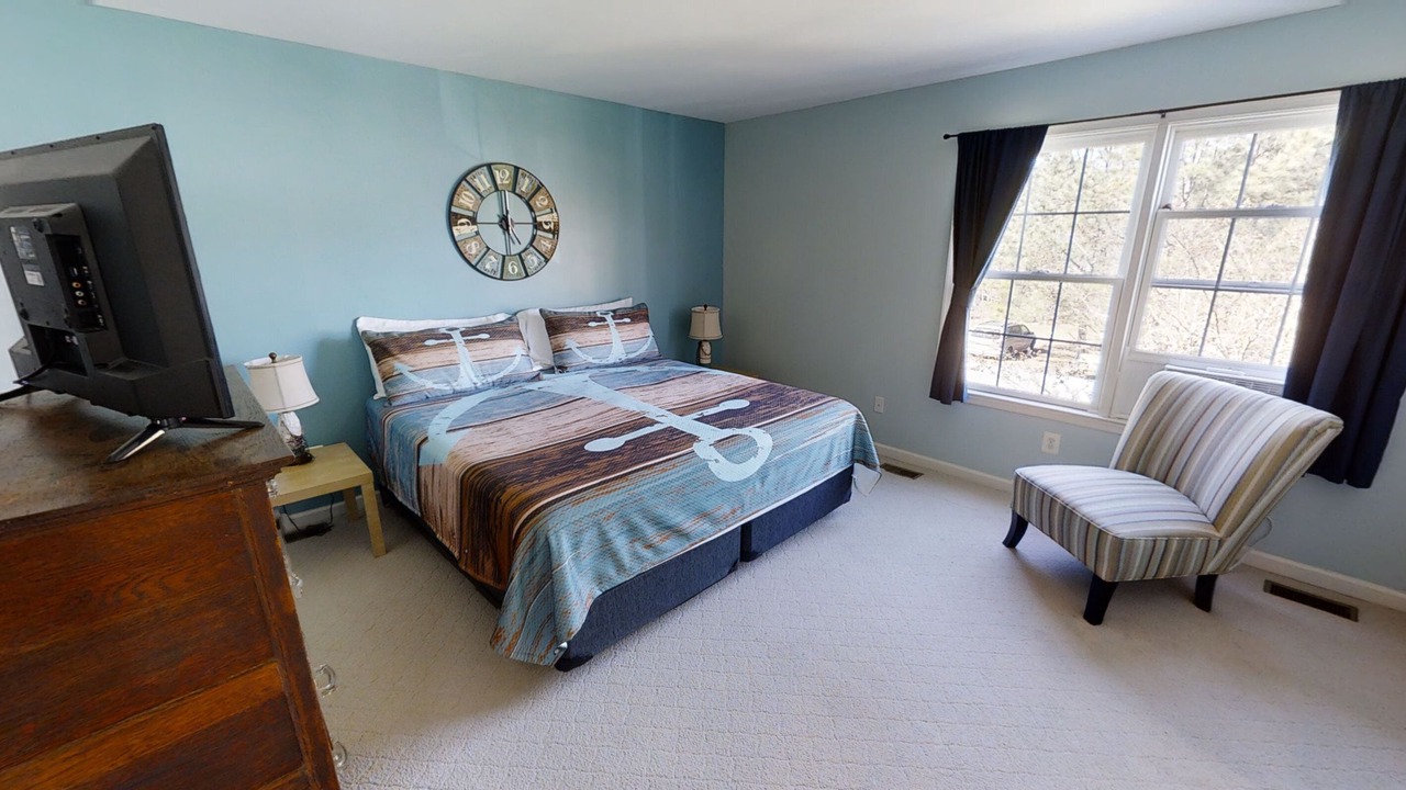 Photo of Bedroom in Rock Hall