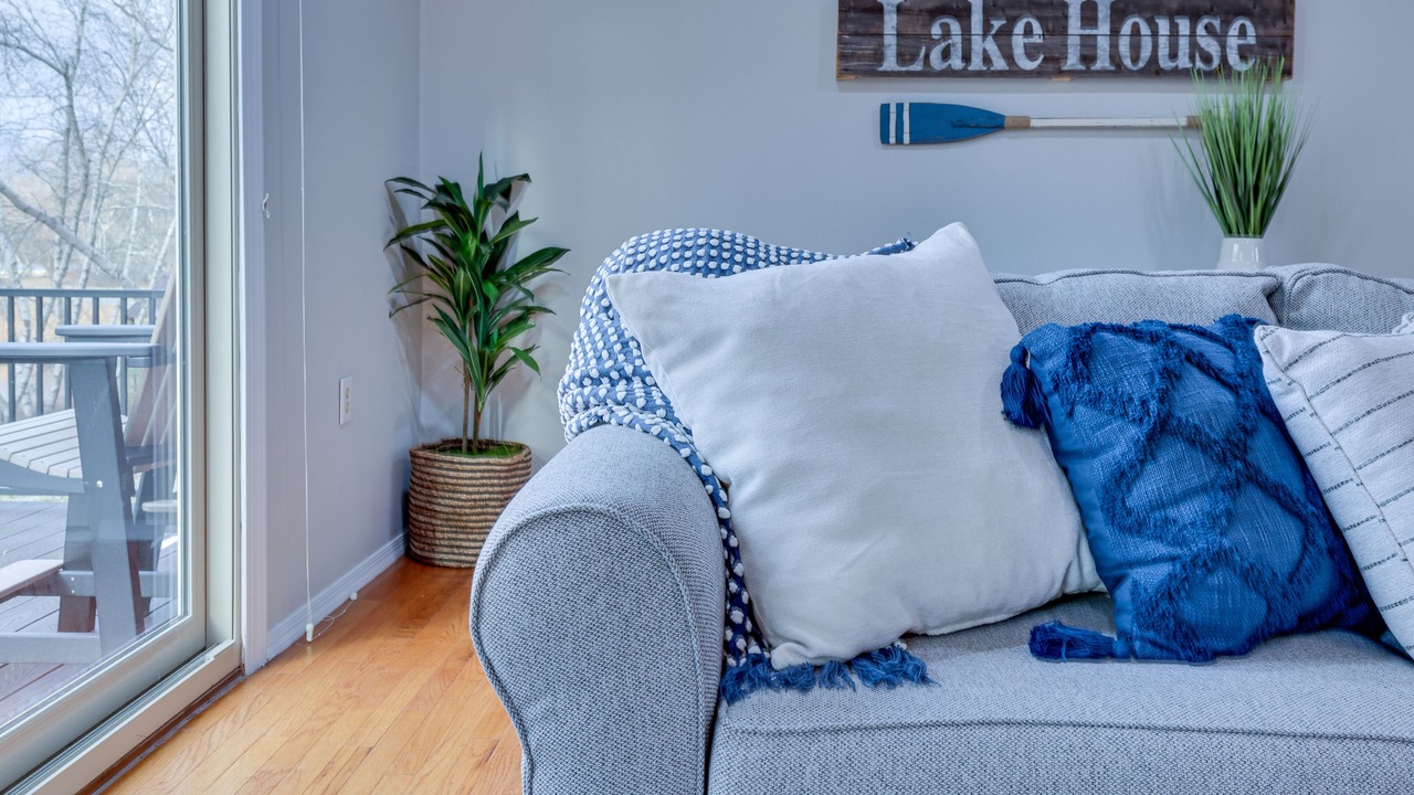 Photo of Livingroom in Long Pond