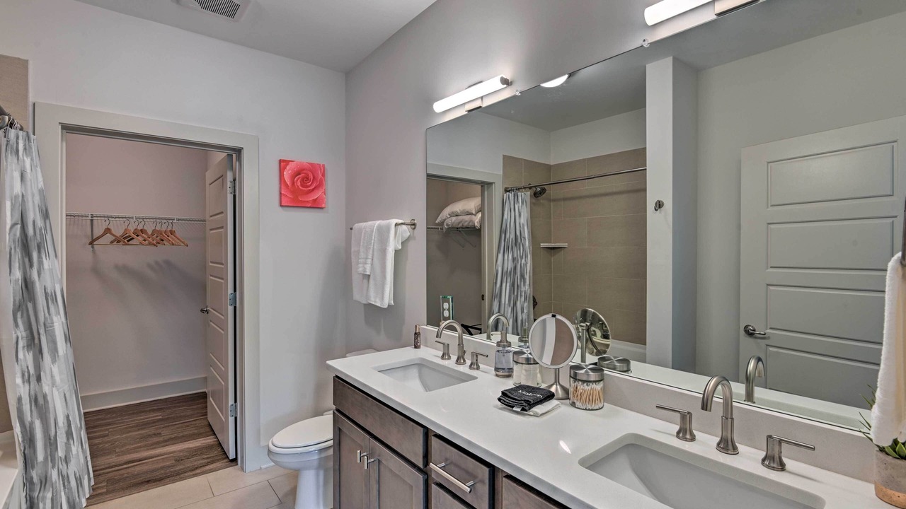 Photo of Bathroom in Inglewood