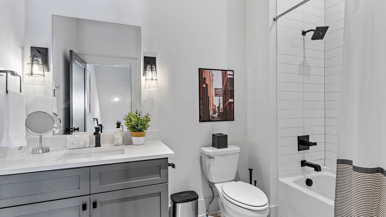 Photo of Bathroom in Eastwood