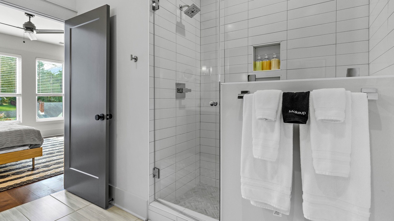 Photo of Bathroom in Eastwood