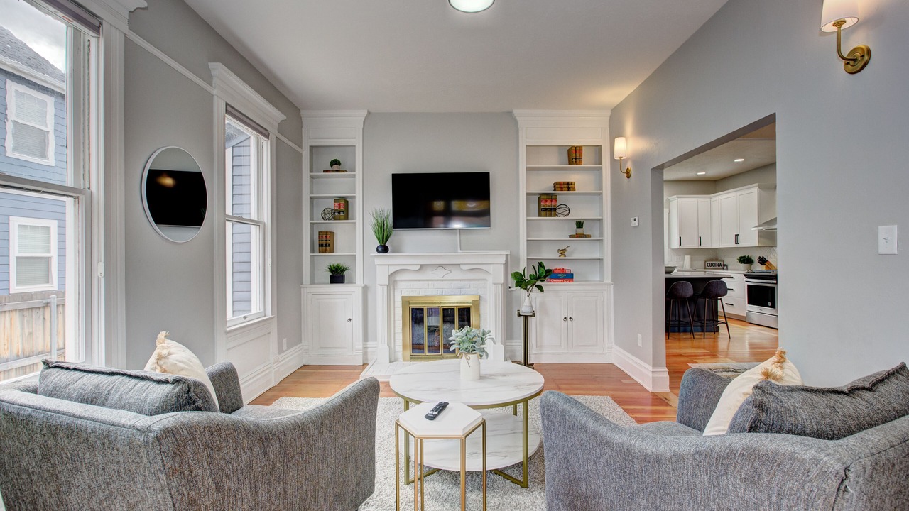 Photo of Livingroom in North End
