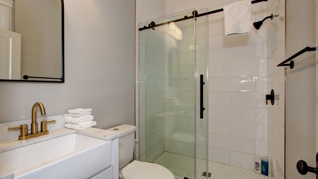 Photo of Bathroom in North End
