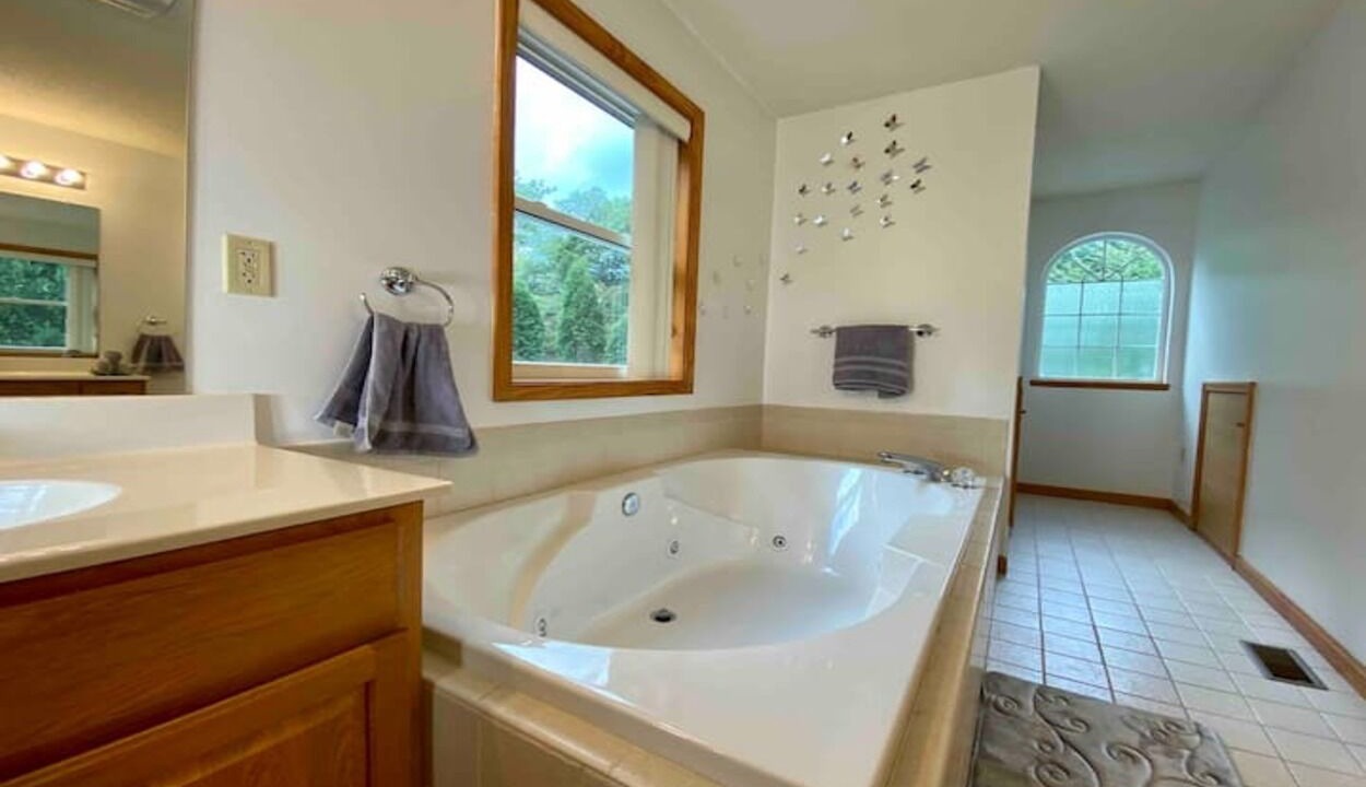 Photo of Bathroom in Tobyhanna