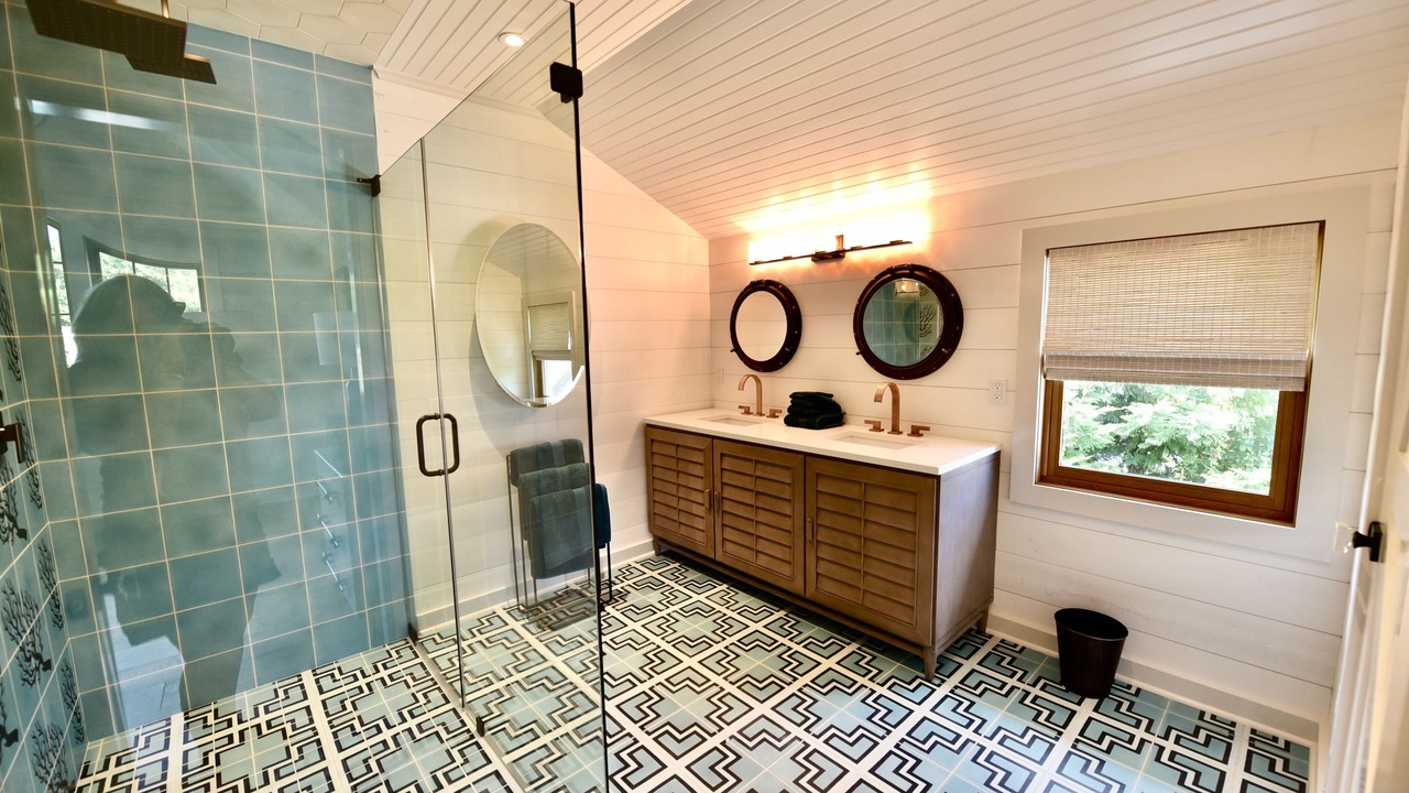 Photo of Bathroom in Avon
