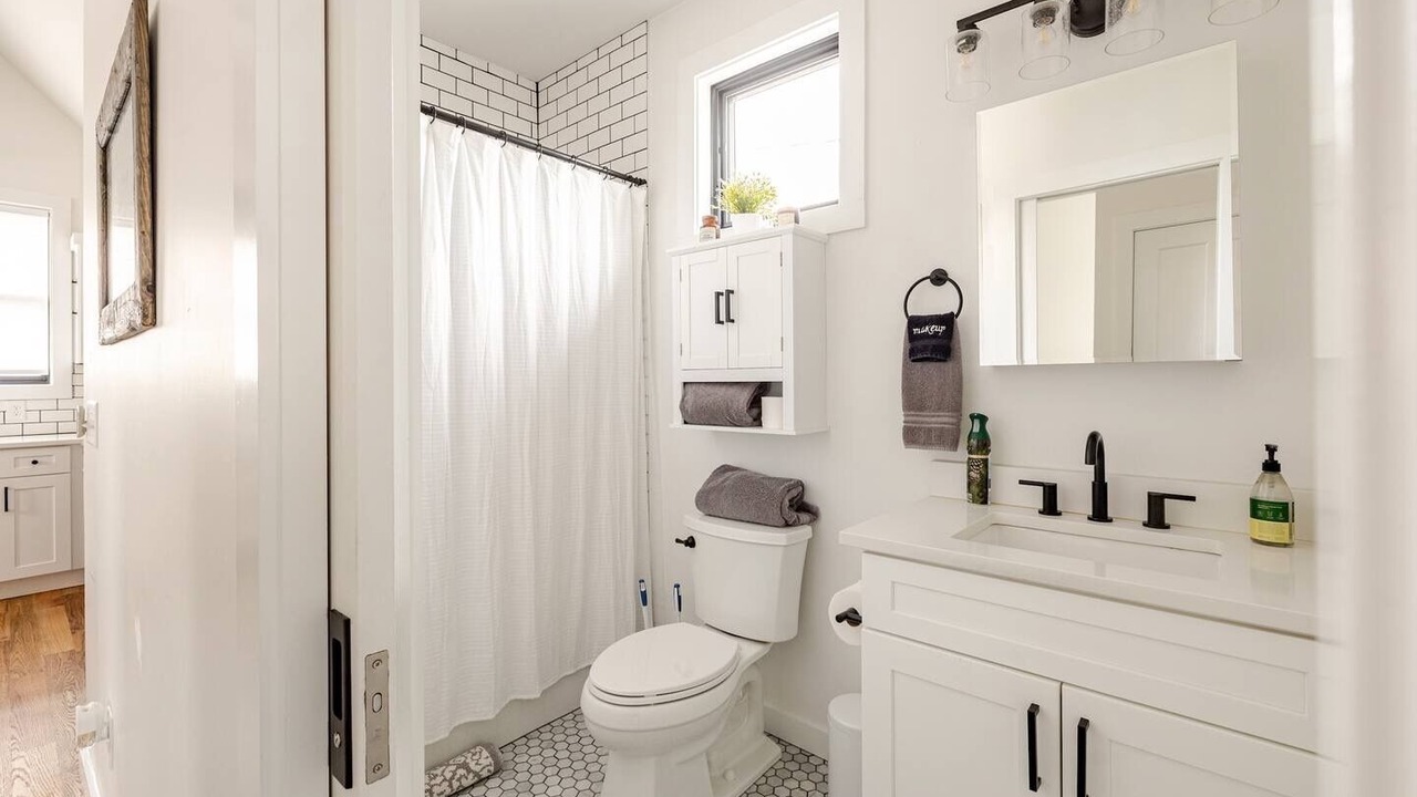 Photo of Bathroom in East End