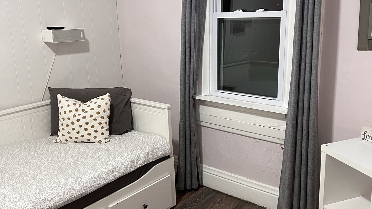 Photo of Bedroom in Midland