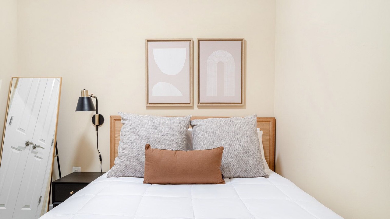 Photo of Bedroom in Mount Vernon Triangle