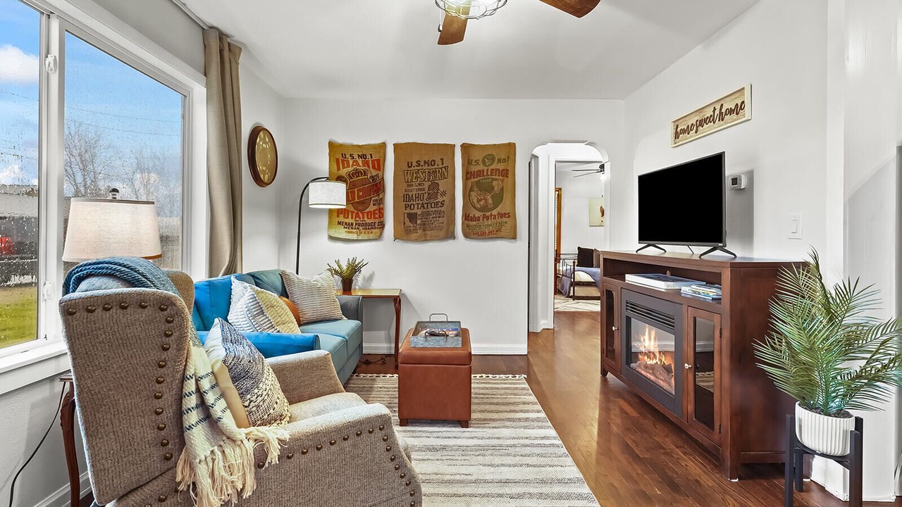 Photo of Livingroom in Star