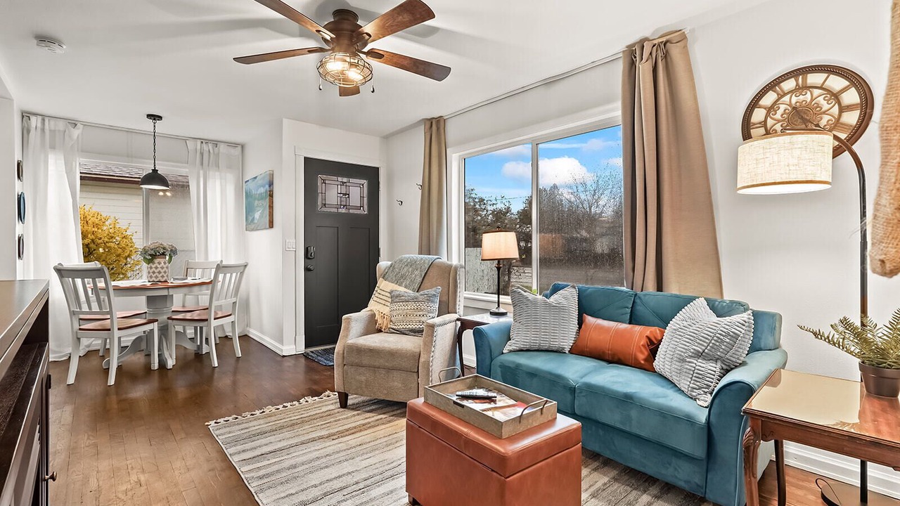 Photo of Livingroom in Star
