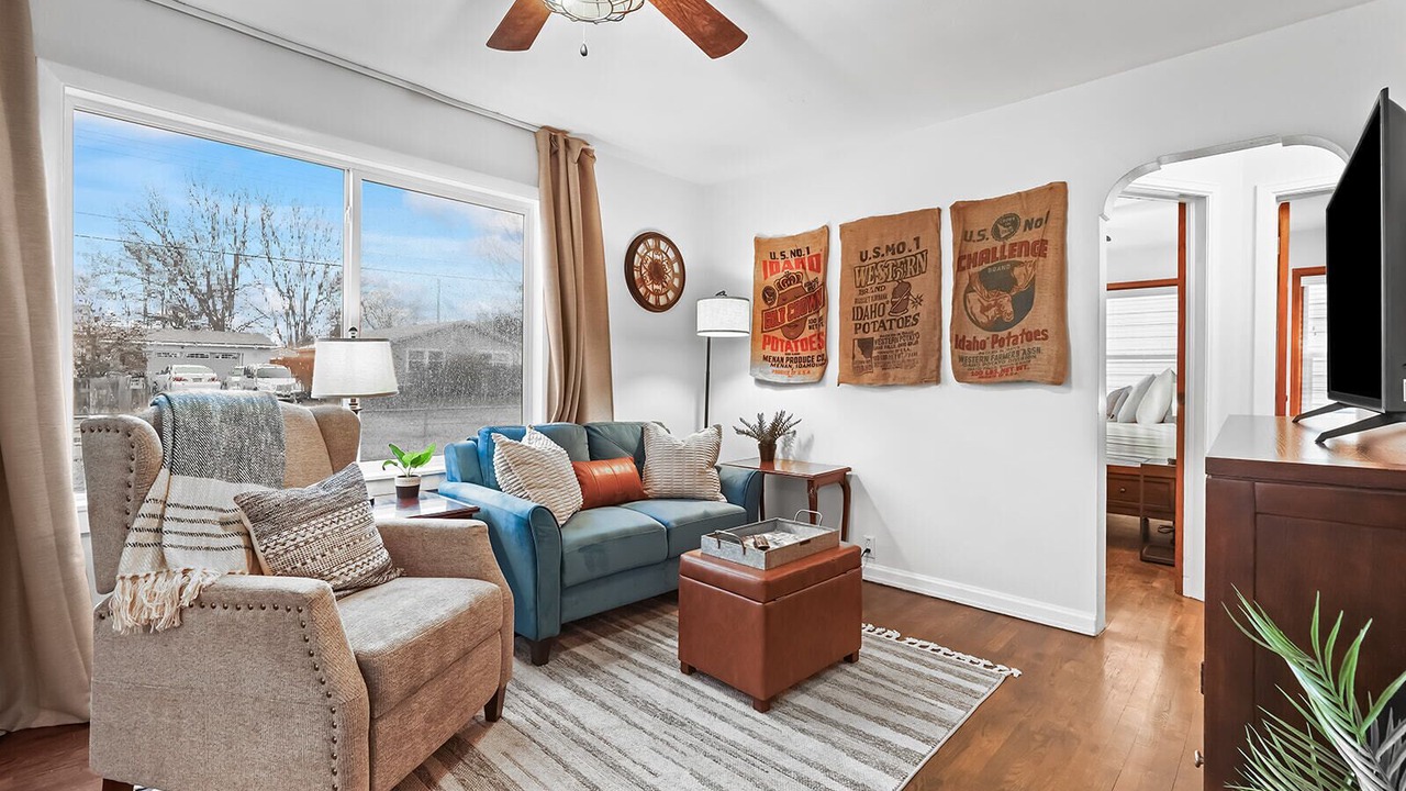 Photo of Livingroom in Star
