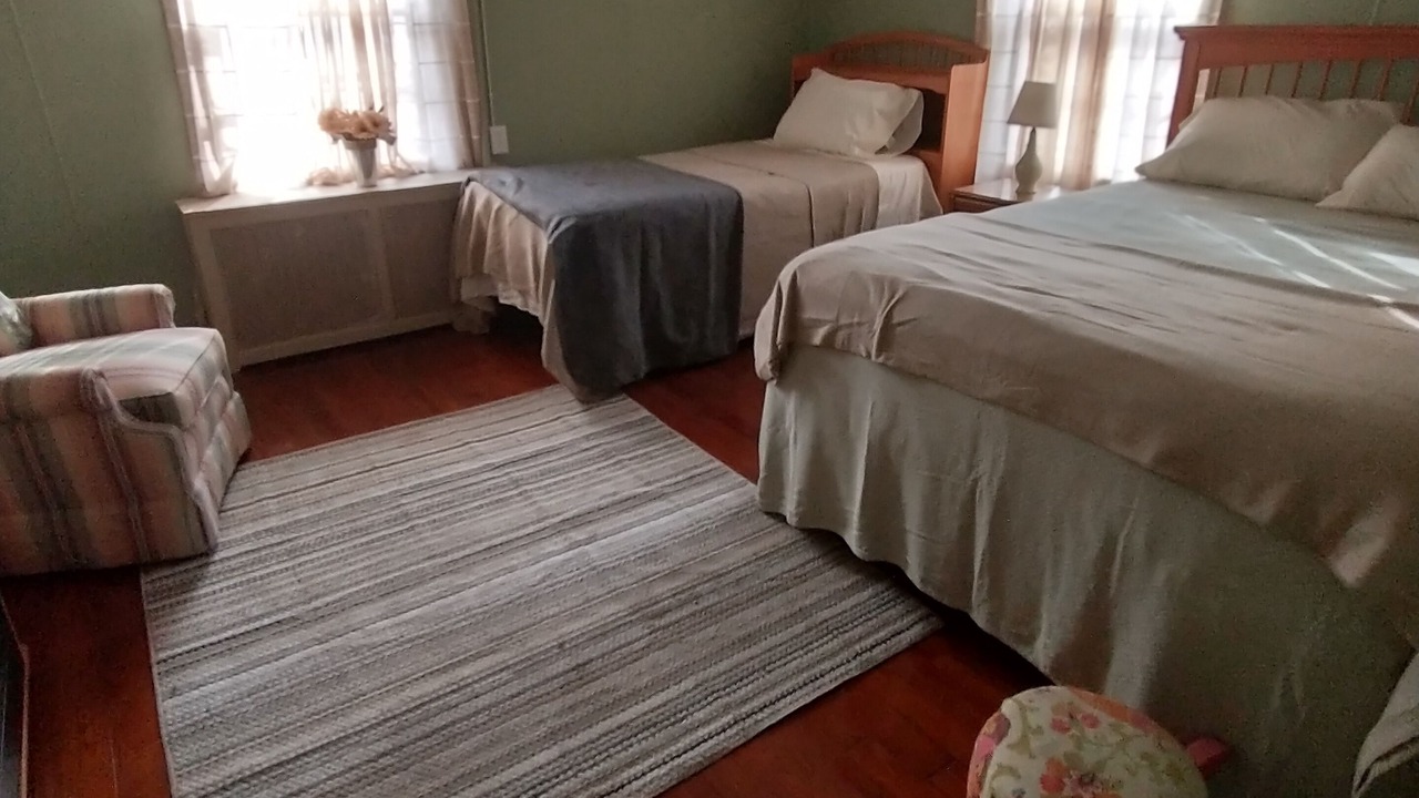 Photo of Bedroom in Kyle