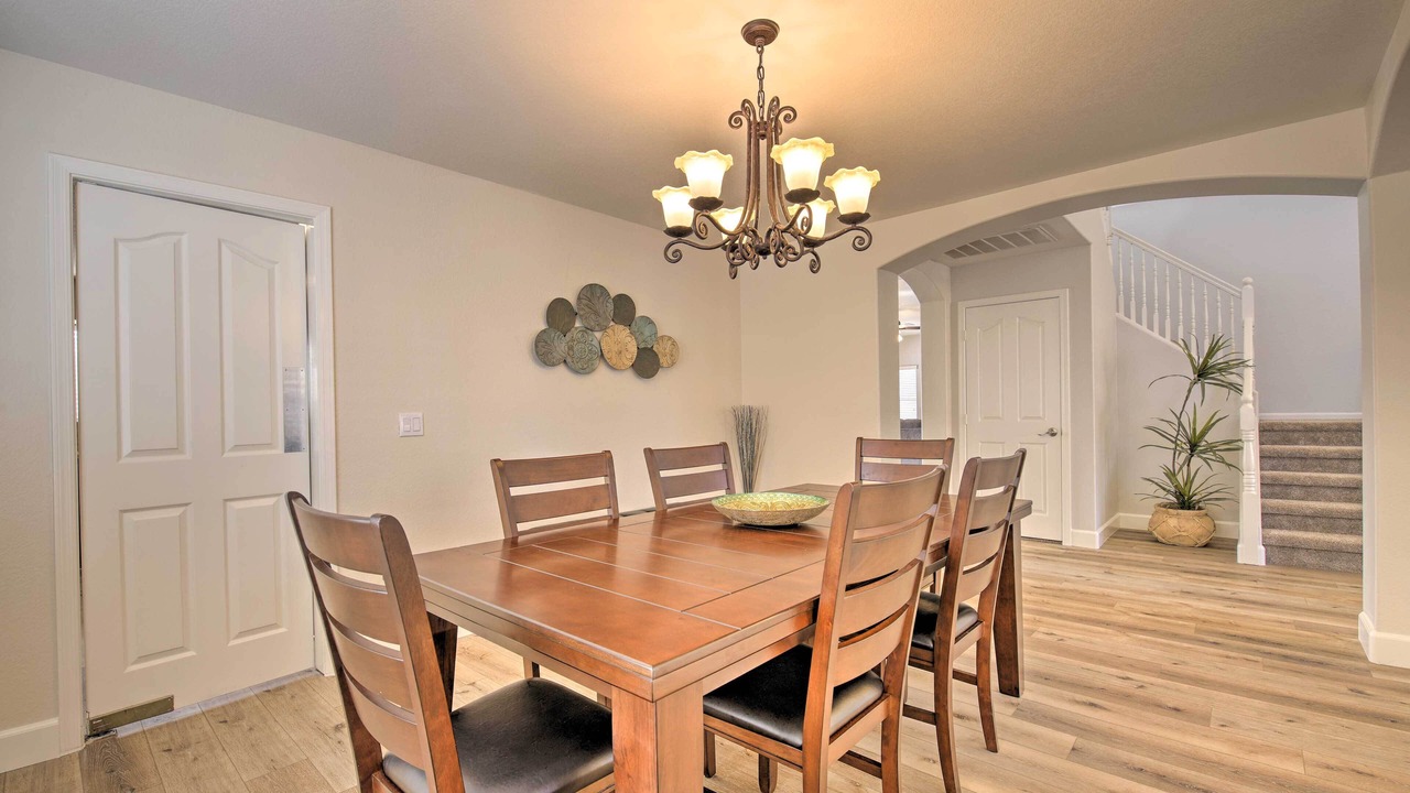 Photo of Livingroom in Val Vista