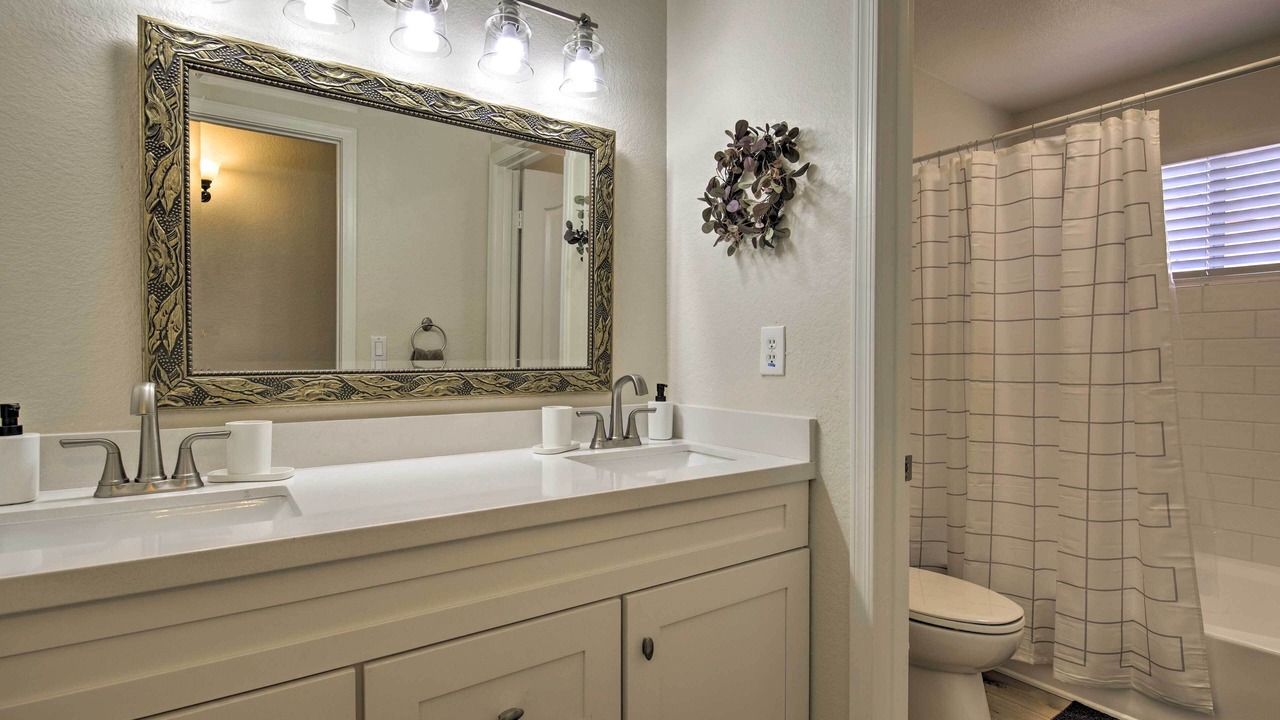 Photo of Bathroom in Val Vista