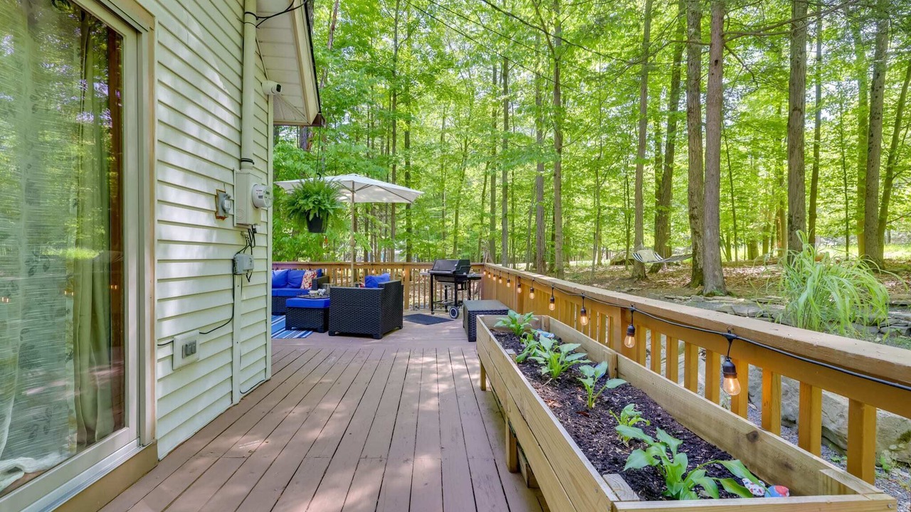 Photo of Patio Balcony in Lake Ariel