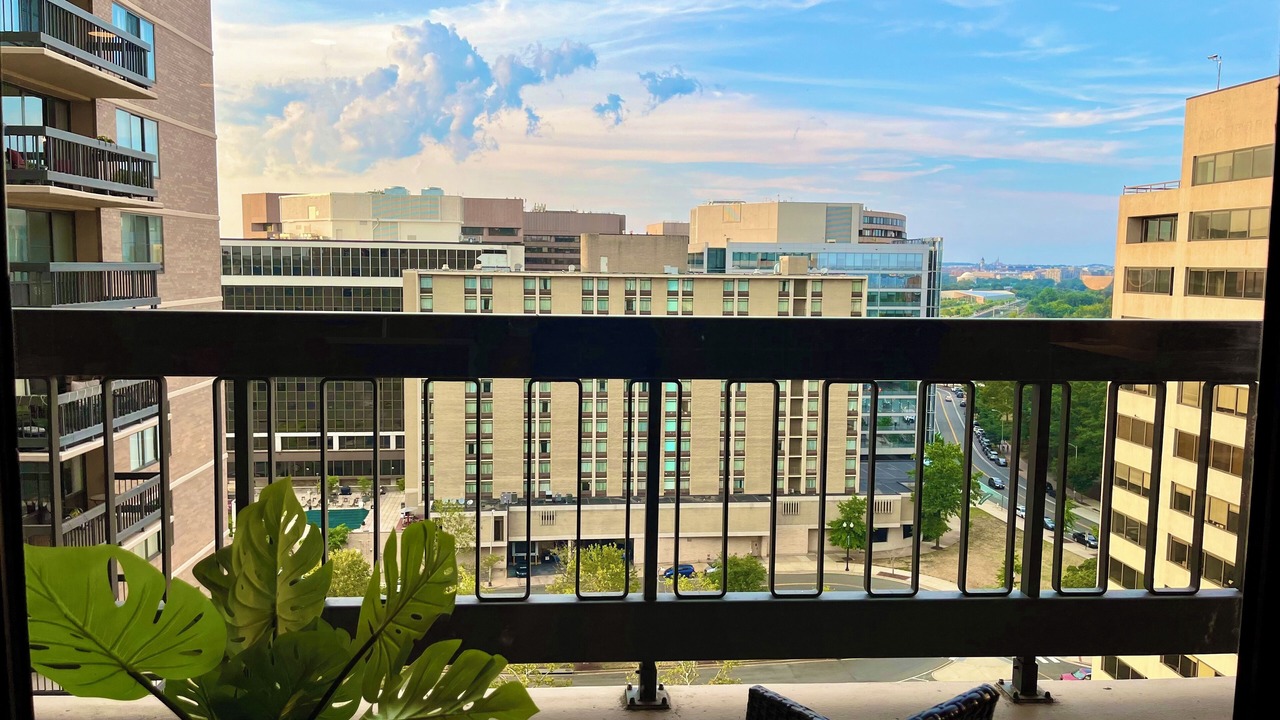 Photo of Outdoor in Crystal City