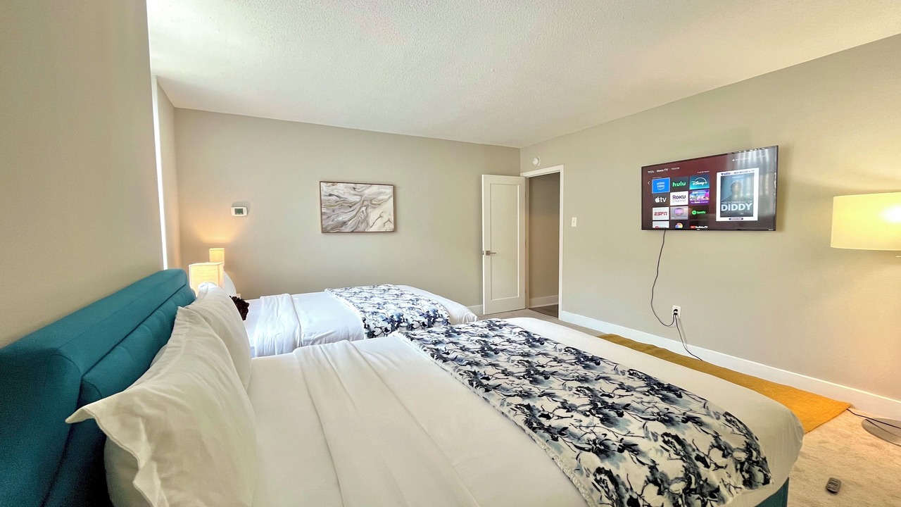 Photo of Bedroom in Crystal City