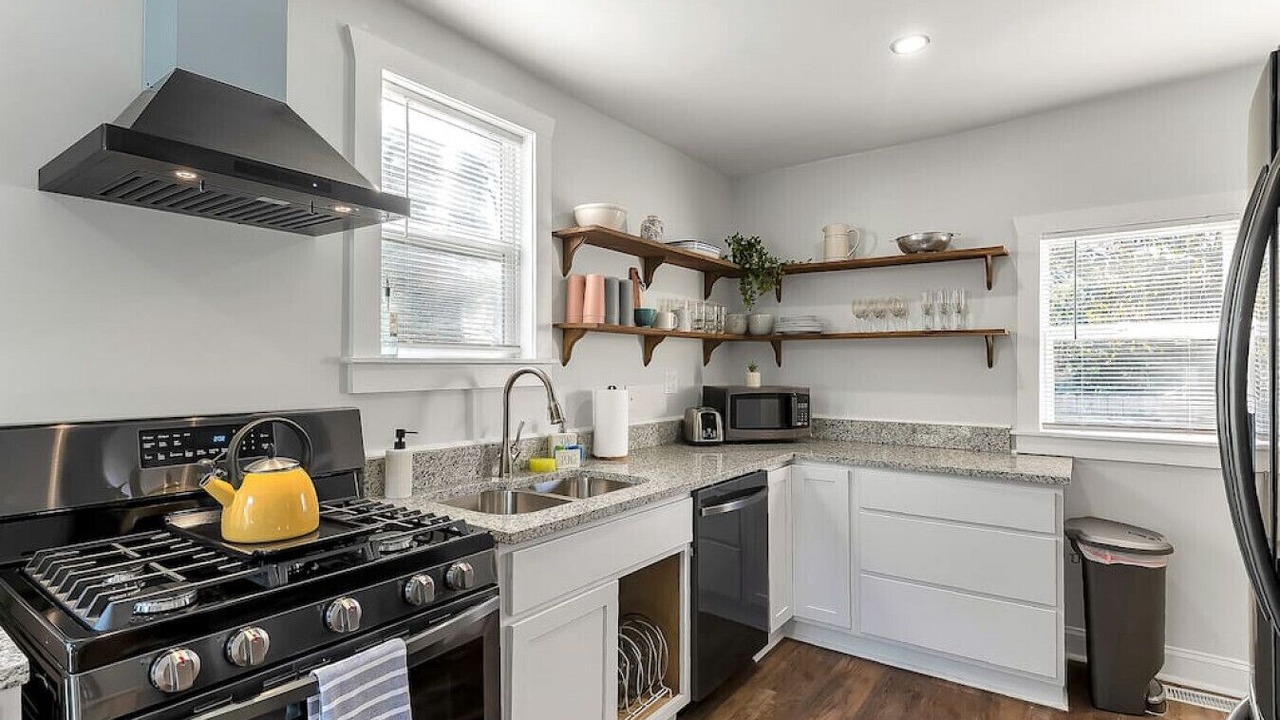 Photo of Kitchen in Bayview