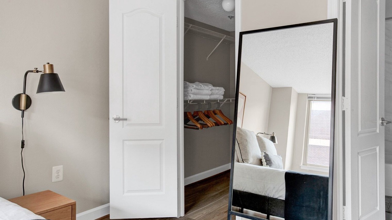 Photo of Bedroom in Connecticut Ave - K Street