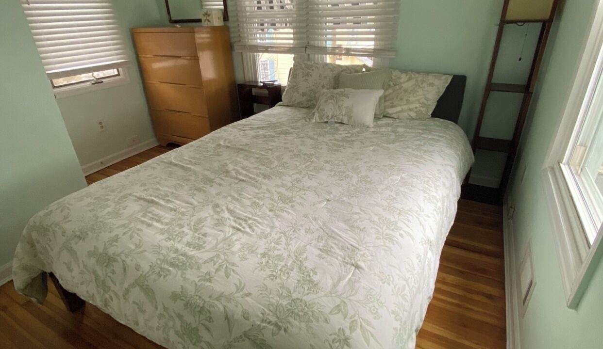 Photo of Bedroom in Ocean Grove