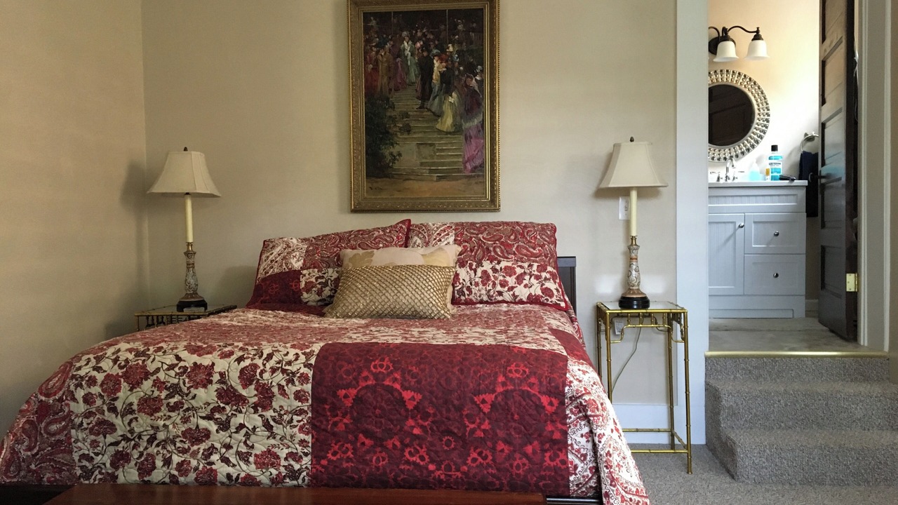 Photo of Bedroom in Forest Hills