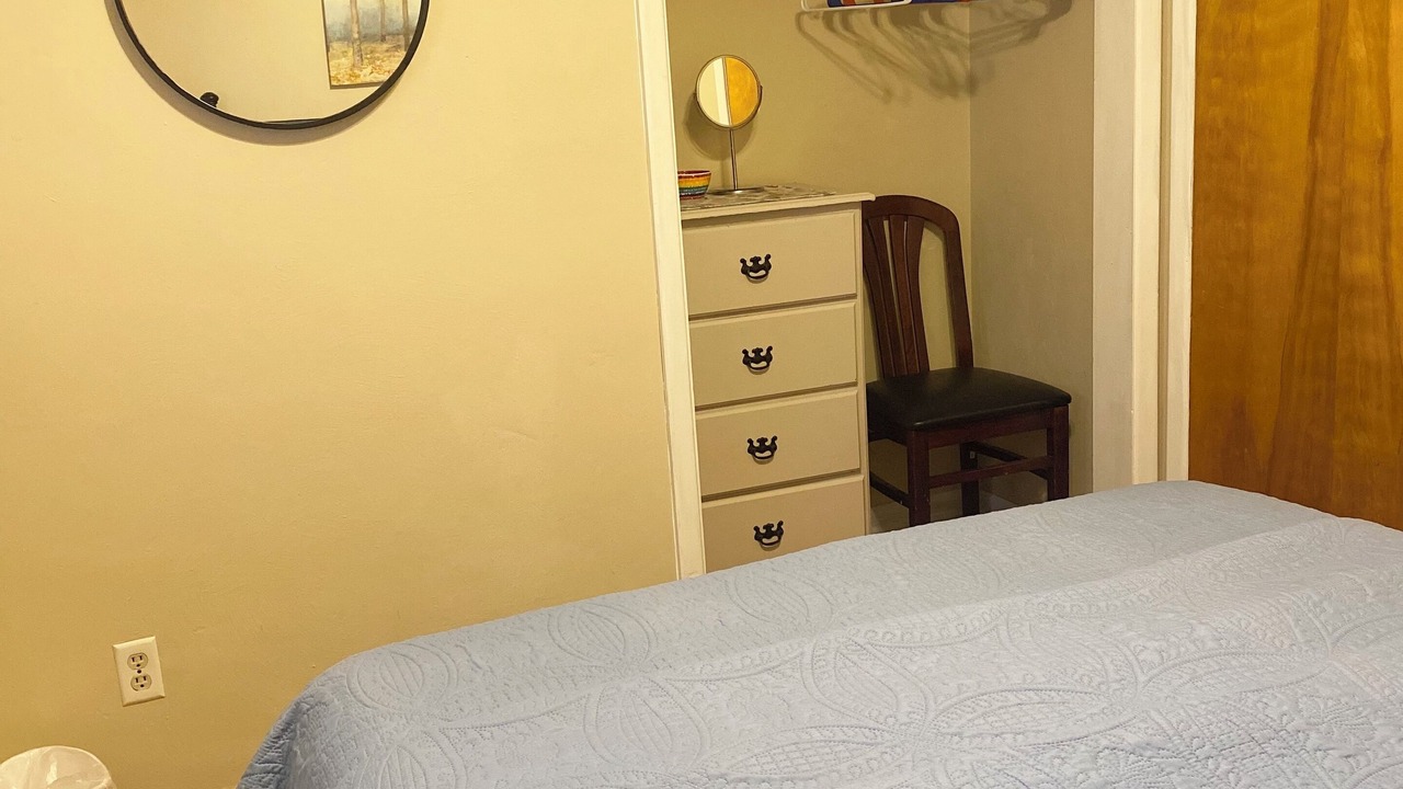 Photo of Bedroom in Girard