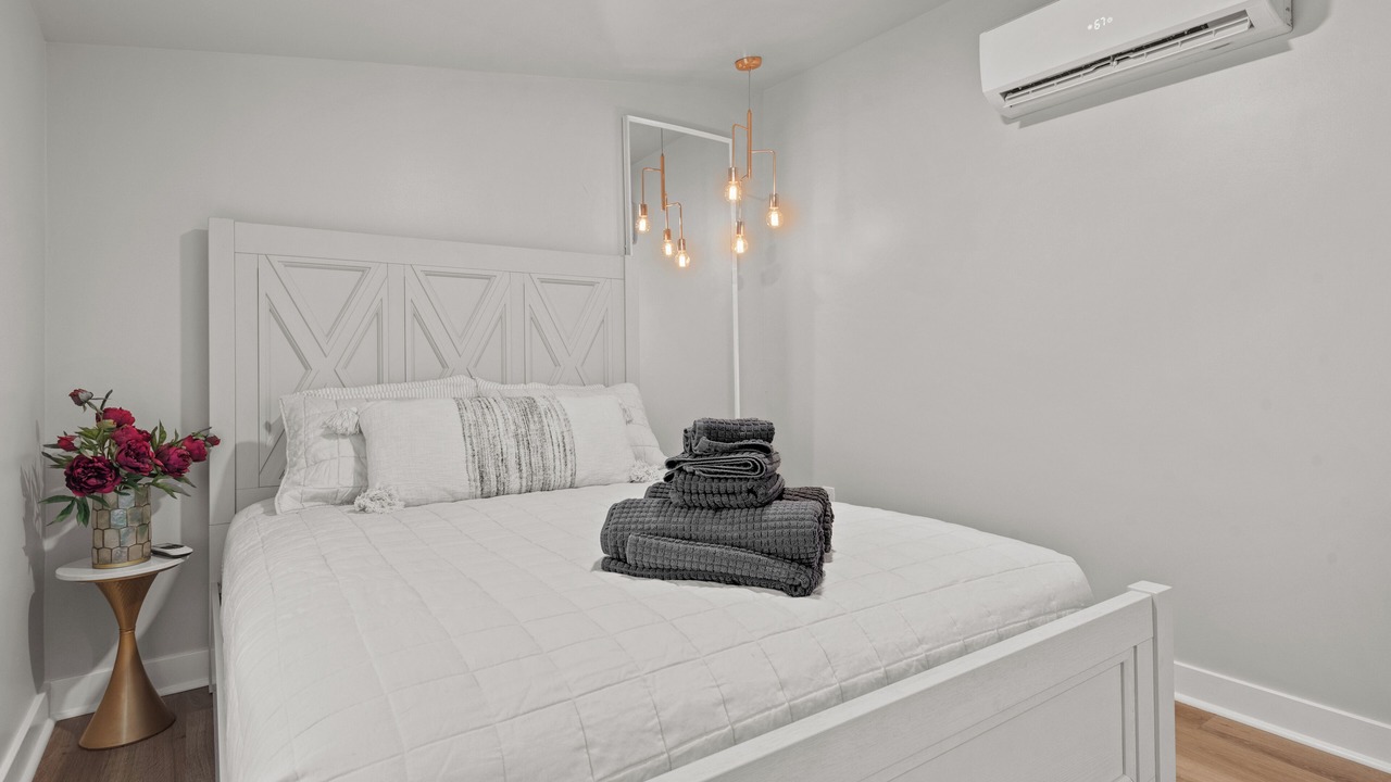 Photo of Bedroom in Wrightsville