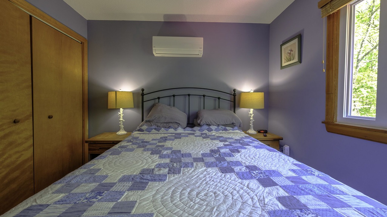 Photo of Bedroom in Lackawaxen