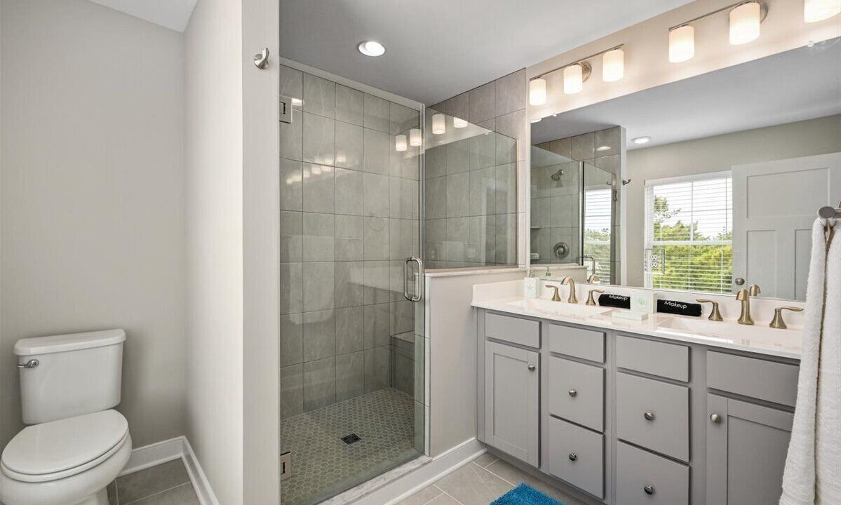 Photo of Bathroom in Fenwick Island