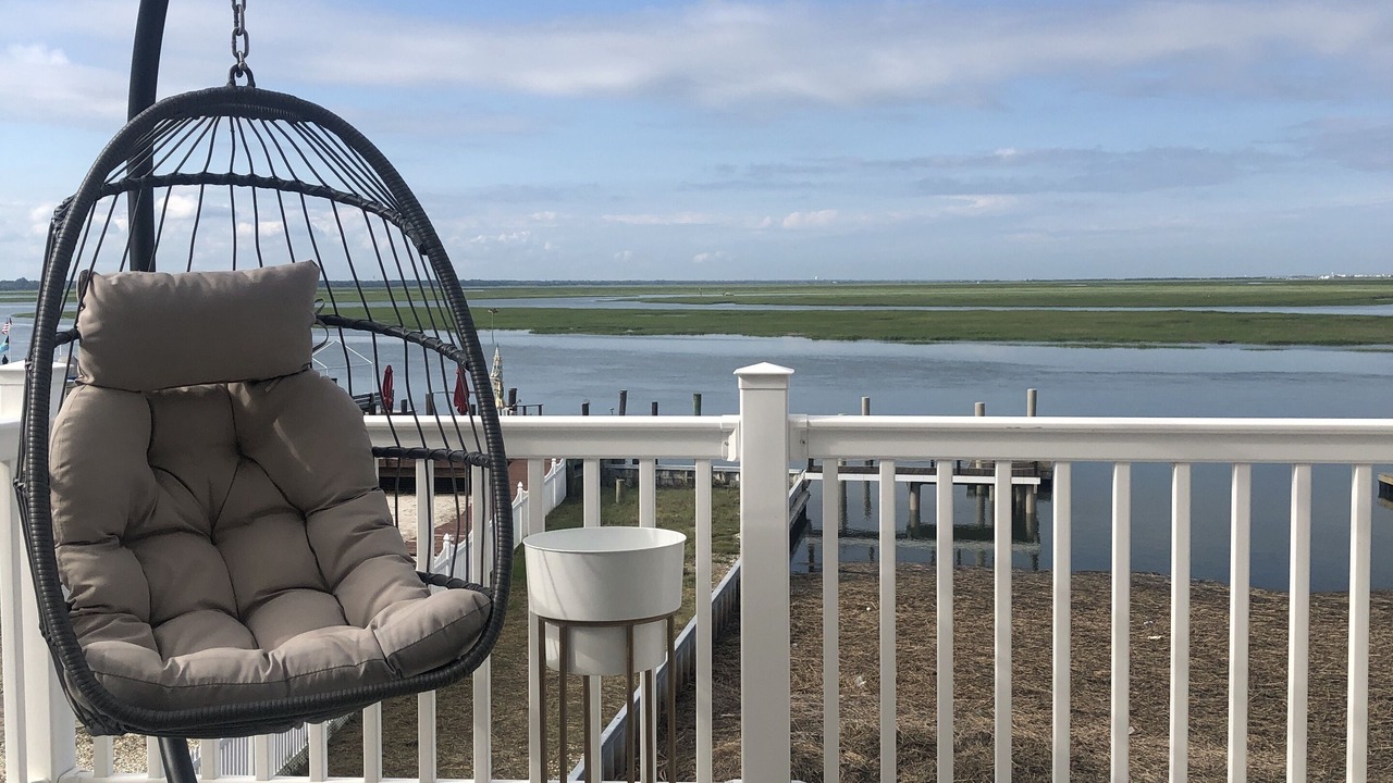 Photo of Patio Balcony in Cape May Court House
