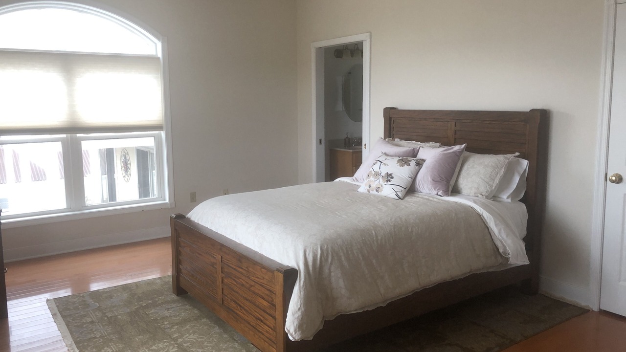 Photo of Bedroom in Cape May Court House