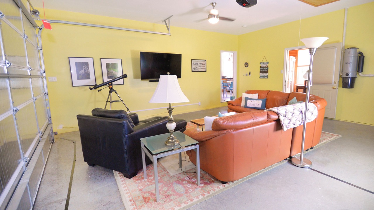 Photo of Bedroom in James Creek