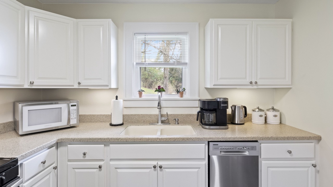 Photo of Kitchen in Warrendale
