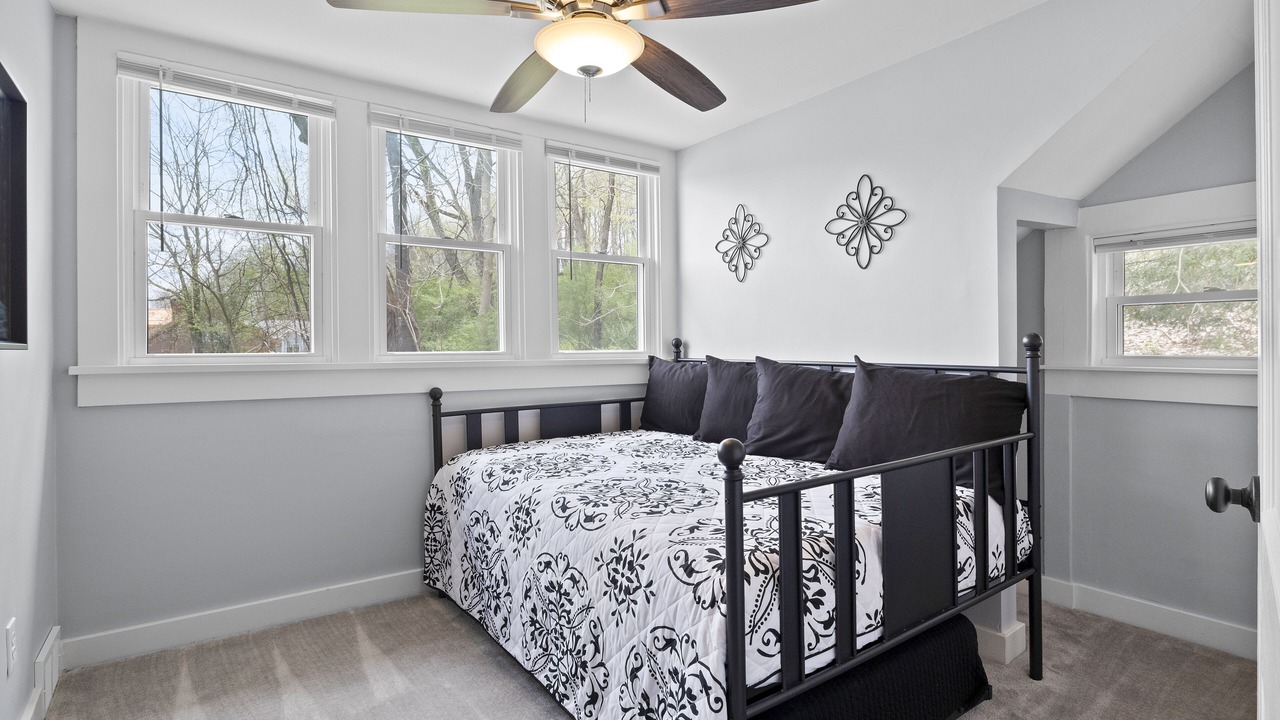 Photo of Bedroom in Warrendale