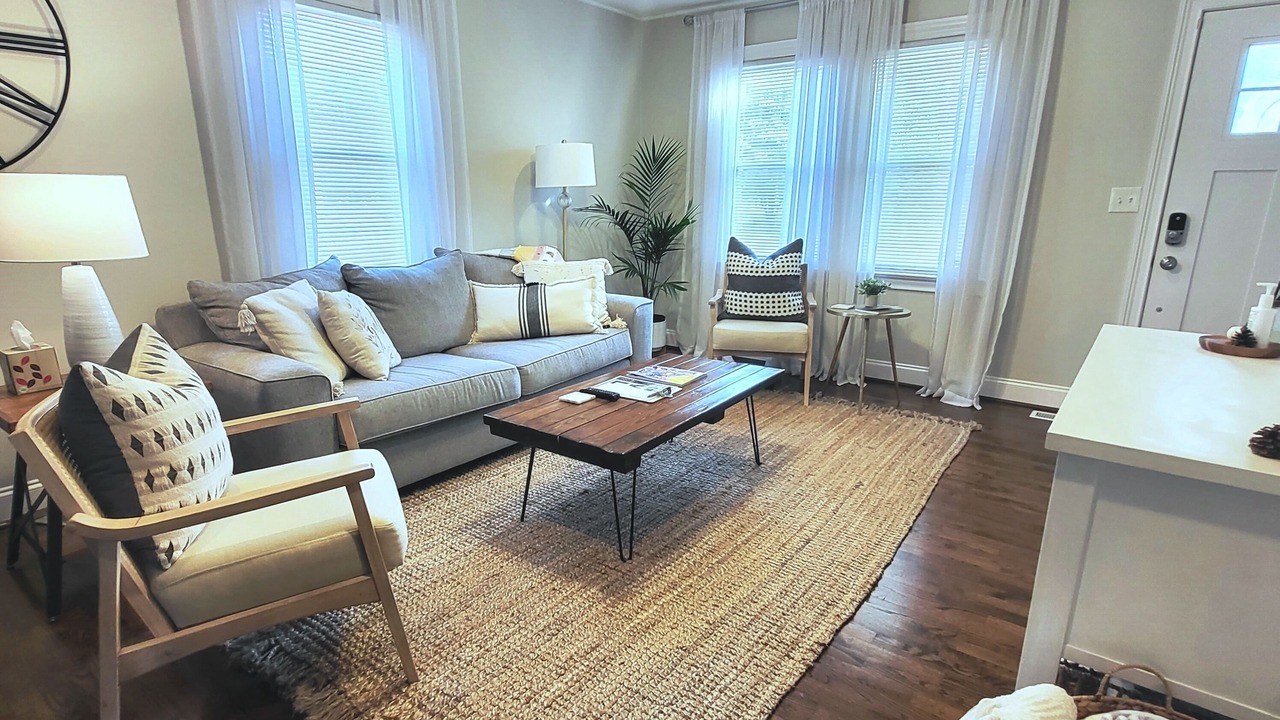 Photo of Livingroom in Sans Souci
