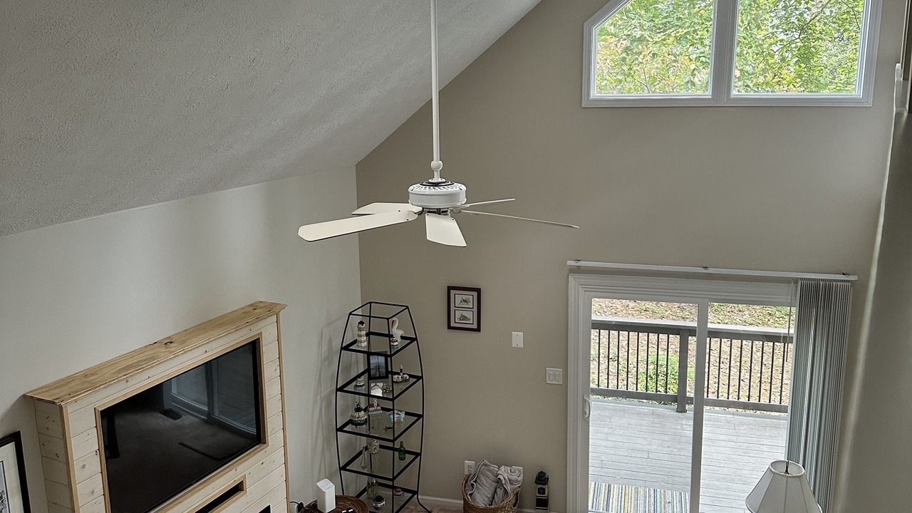 Photo of Livingroom in Chesapeake Ranch Estates-Drum Point