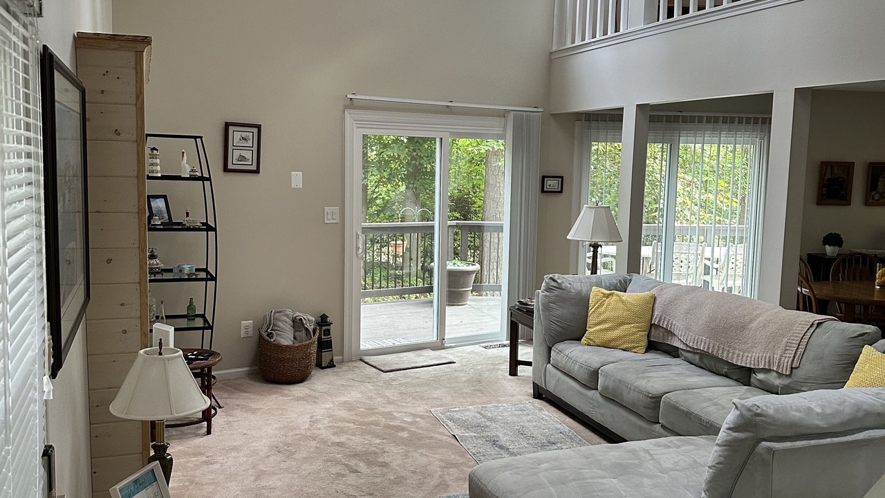 Photo of Livingroom in Chesapeake Ranch Estates-Drum Point
