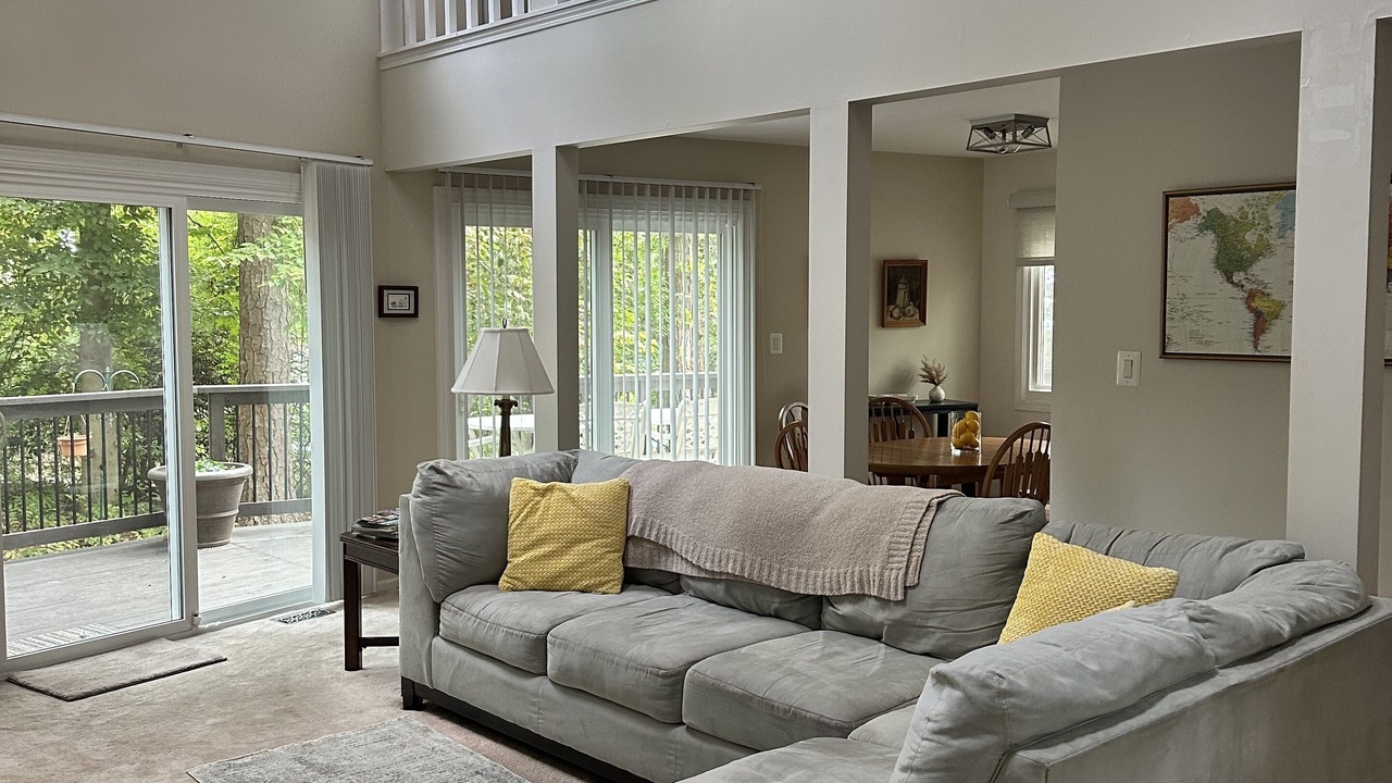 Photo of Livingroom in Chesapeake Ranch Estates-Drum Point