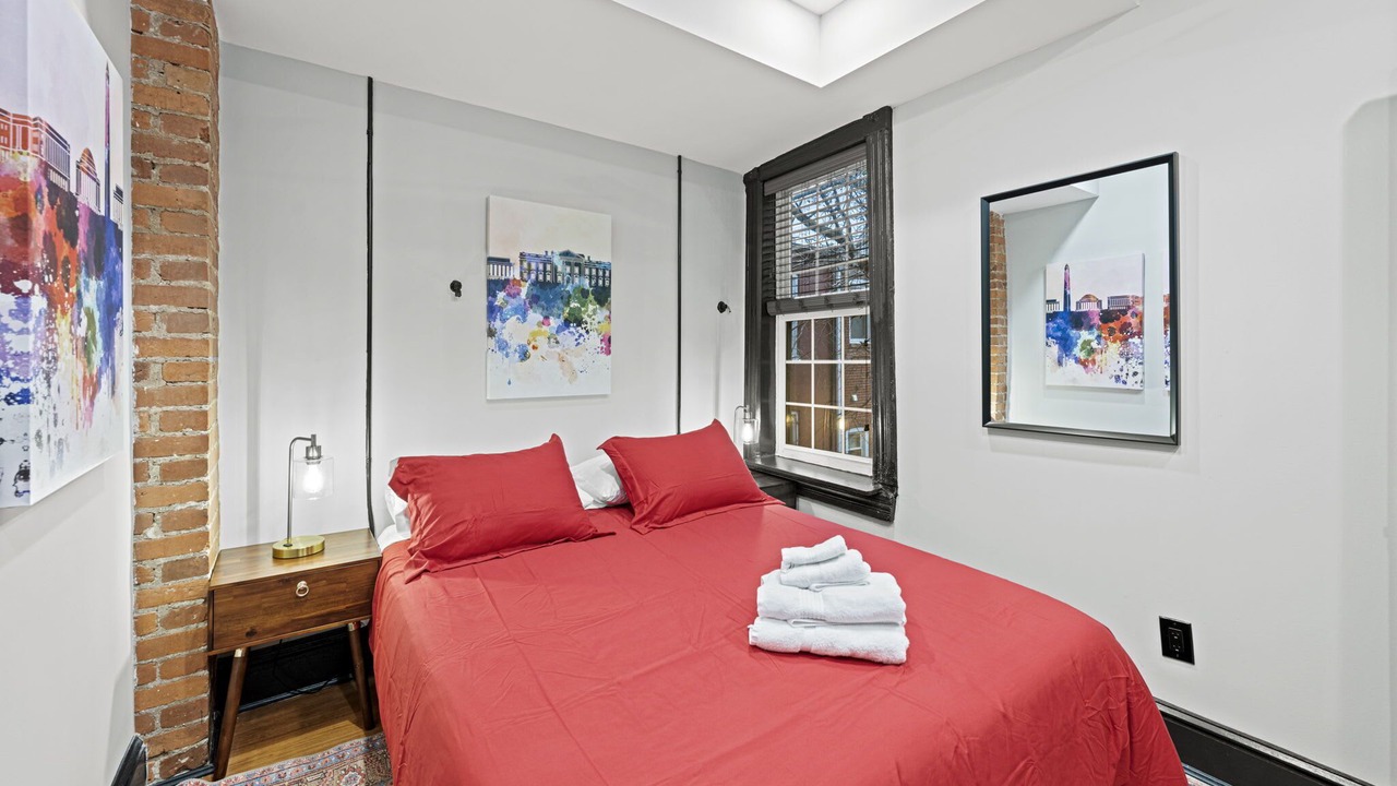 Photo of Bedroom in Shaw