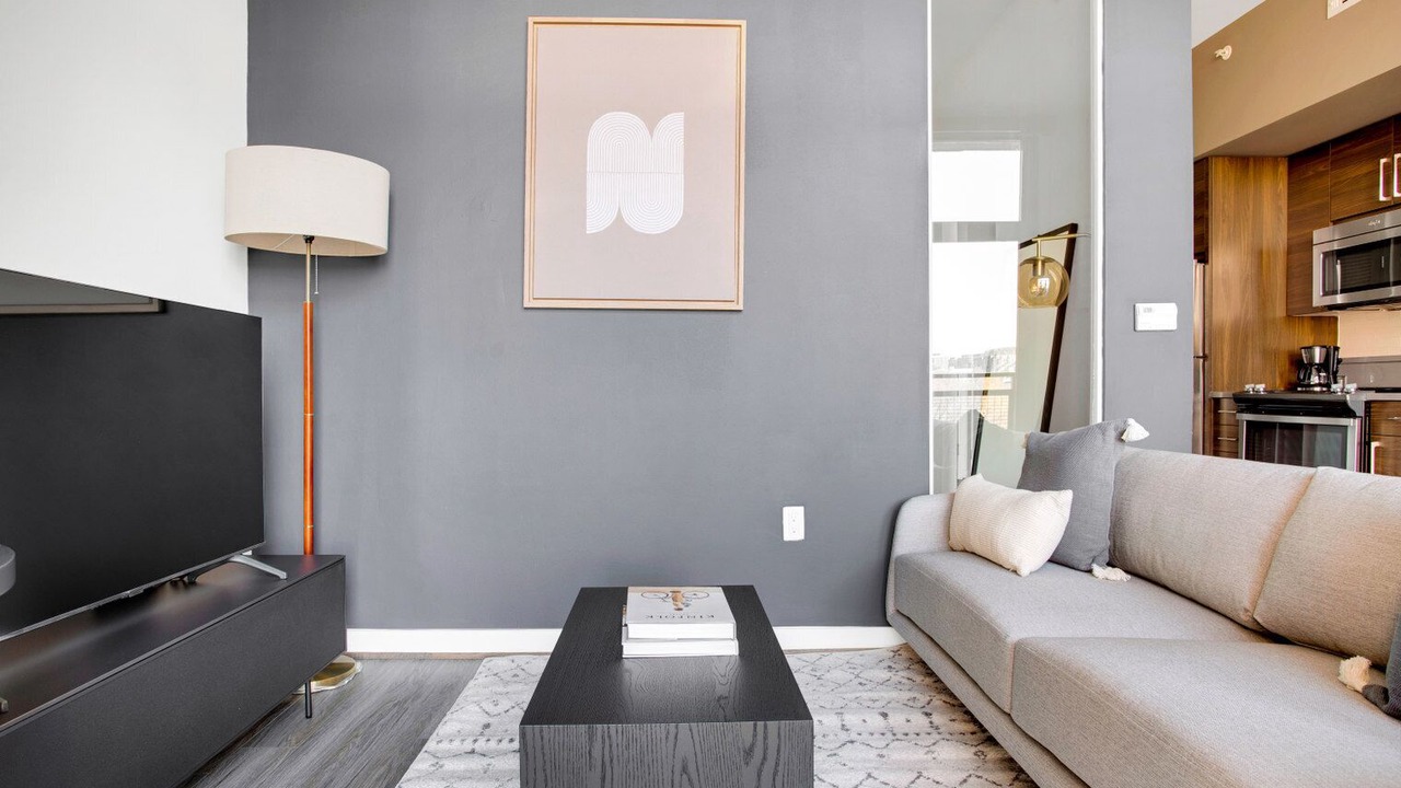 Photo of Livingroom in H Street Corridor