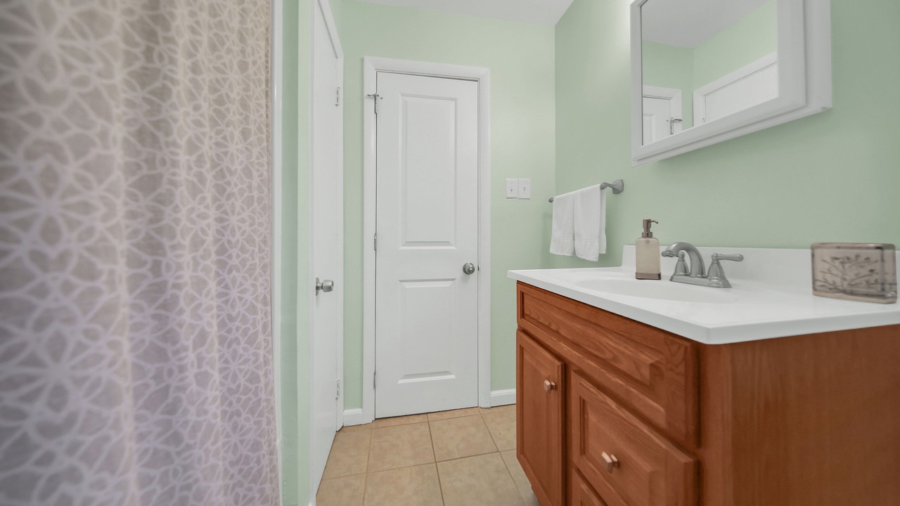 Photo of Bathroom in Centreville
