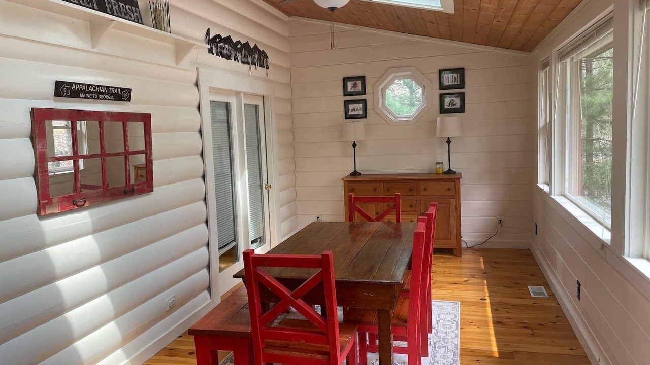 Photo of Livingroom in Kabletown